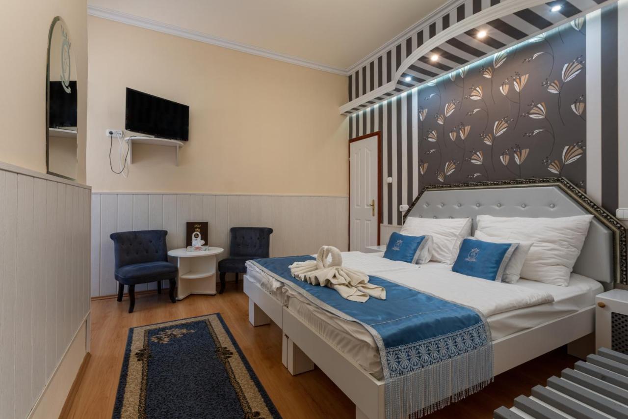 Illes Hotel 塞格德 外观 照片
