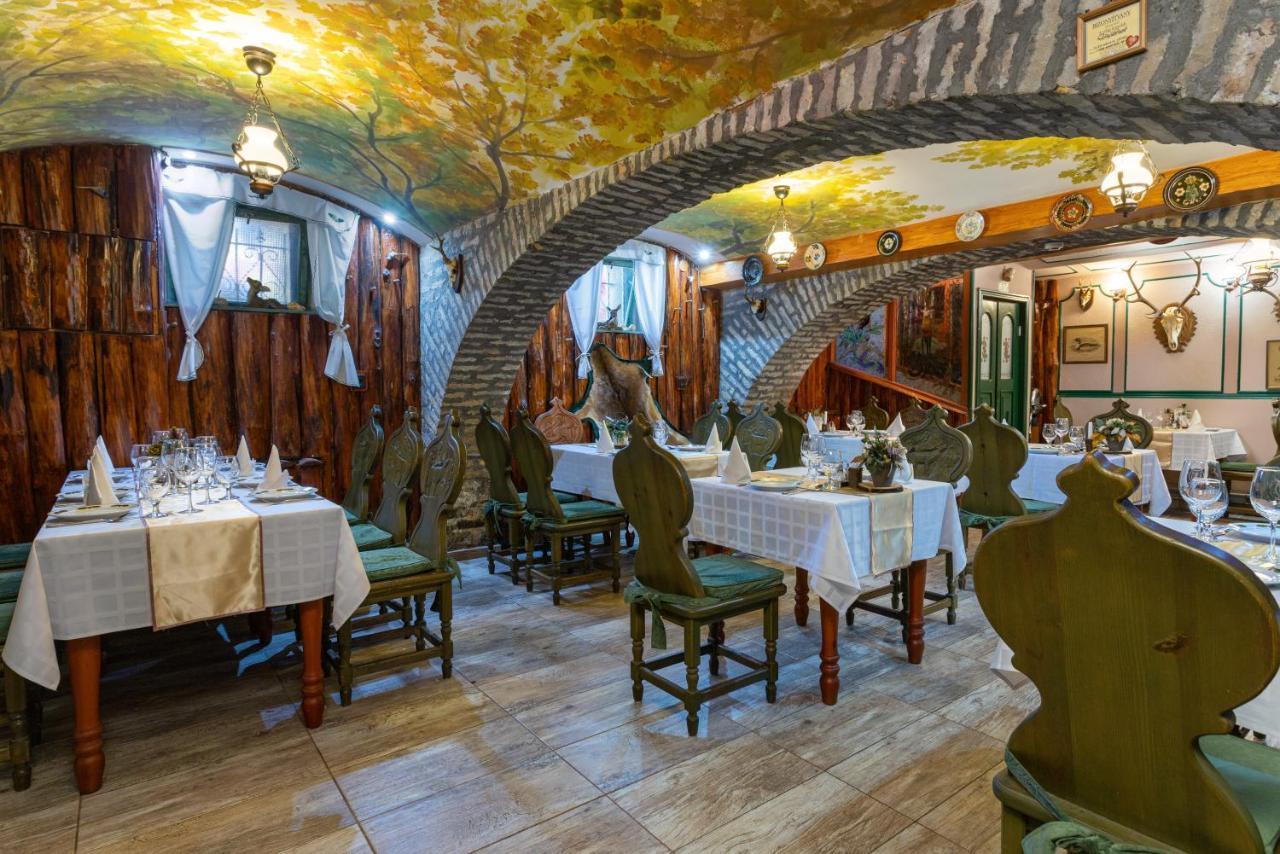 Illes Hotel 塞格德 外观 照片