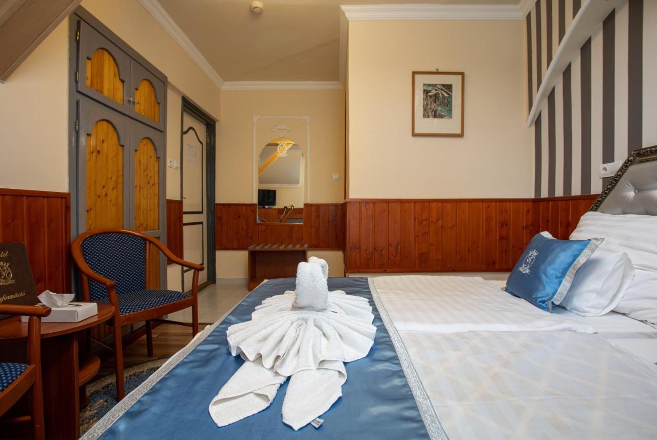 Illes Hotel 塞格德 外观 照片
