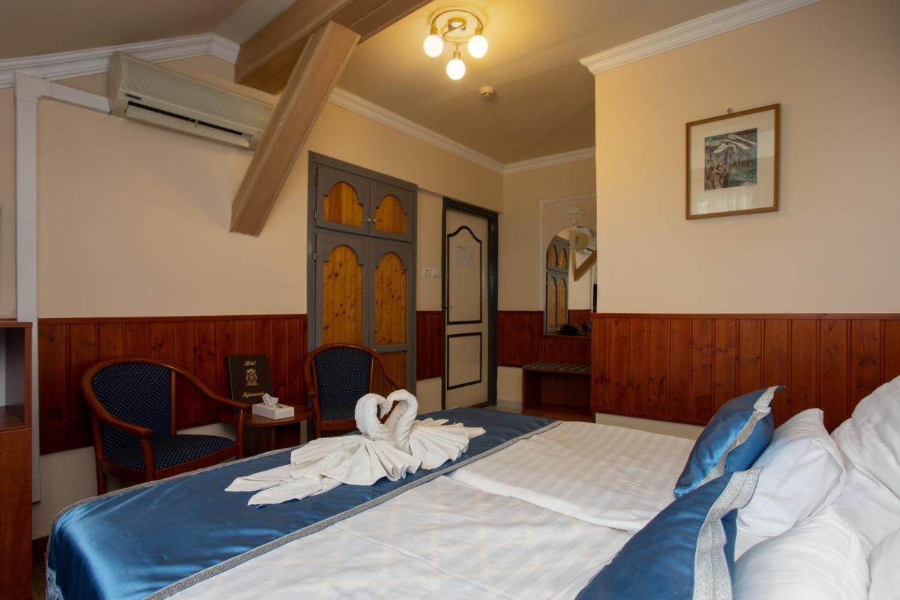 Illes Hotel 塞格德 外观 照片